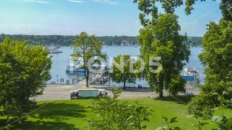 Wannsee with boat launch and promenade at Berlin