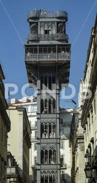 View of the Elevador de Santa Justa from below from the city center