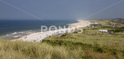 Sylt, beach and dunes on the Red Cliff