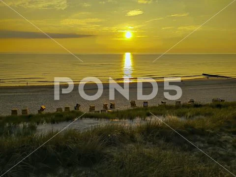 Sunset with the beach on Sylt