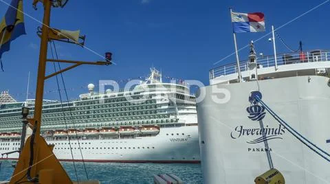 Cruise liners in Bridgetown Harbor, panorama