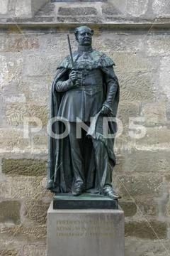 King of Prussia Friedrich Wilhelm IV statue