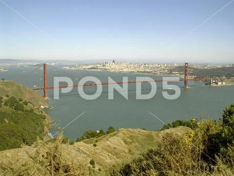 View of the Golden Gate Bridge from Marin Headlands
