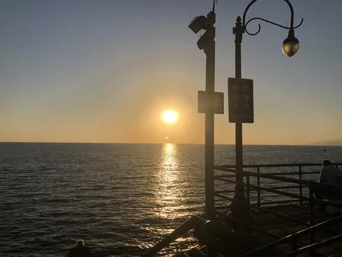 0 Sunset off Pier 写真素材