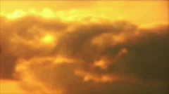 VJ Loop 158 : Golden Sunset Cloudscape