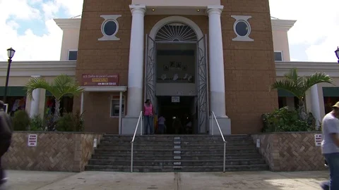 0005JF Video stock 73303291