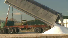 truck tips fertilizer