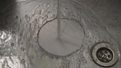 00160 Stock Footage 152103182