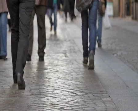 0018 Gente PAL Video stock 4885215