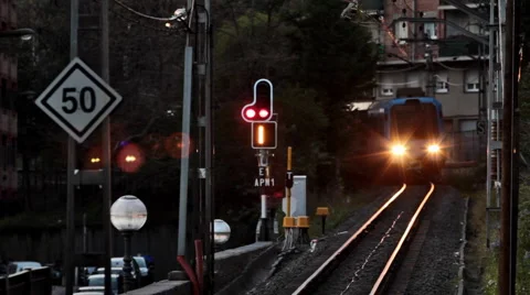 0032 Tren HD30 Stock Footage 5088498