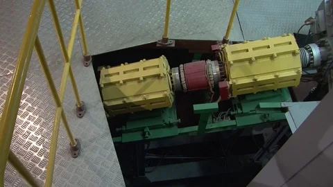 004 Nuclotron Vídeo Stock 77549222