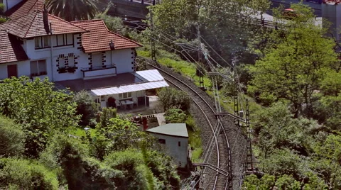 0058 Tren HD25 Stock Footage 5392793