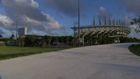 0059PL Video stock 73270446