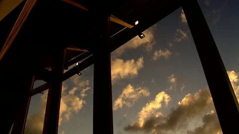 0065VZ Video stock 73269258