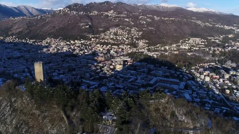 0071 Como lakecomo baradello castle  snow mountain Stock Footage 85274433