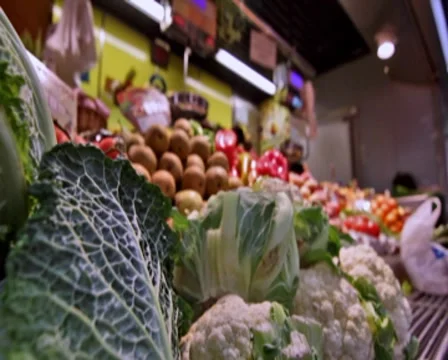 0082 Mercado PAL Stock Footage 8525494
