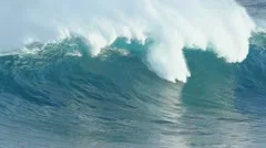giant blue ocean wave