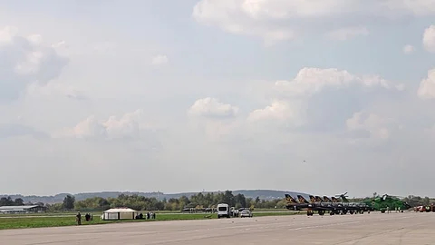 01.09.2019 MAKS Russia Zhukovsky. Fighter takeoff. Airshow. Runway. Close-up Stock Footage 124161753