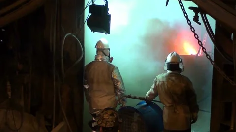 0122 Copper foundry Video stock 34077445