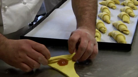 0125 croissant Video stock 31458803
