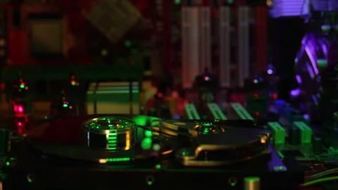 014Quantum AI Core Mainframe Node with Laser Light and Hard Drive Motion 库存影片 347399188