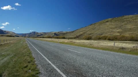 0163-highway-cyclist Vidéo 12077594