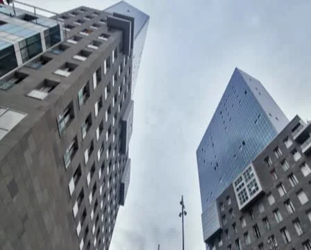 0166 Edificio PAL Vídeos de archivo 10799439