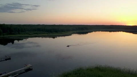 01lakeseliger Vídeos de archivo 156918412