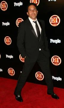 21  september  2008  -  los  angeles,  california  -  oscar  nunez.  entertainment  tonight  emmy    after  party  hosted  by  people,  held  the  walt  disney  concert  hall. xkwx celebrity,  hollywood,  red  carpet,  fashion,  style,  movie  star,  tv  star,  photo  call