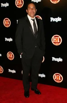 21  september  2008  -  los  angeles,  california  -  oscar  nunez.  entertainment  tonight  emmy    after  party  hosted  by  people,  held  the  walt  disney  concert  hall. xkwx celebrity,  hollywood,  red  carpet,  fashion,  style,  movie  star,  tv  star,  photo  call