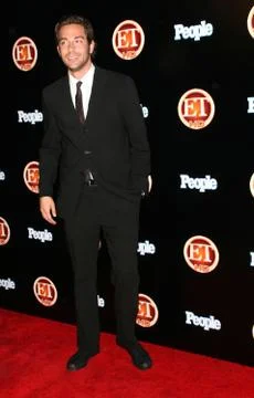 21  september  2008  -  los  angeles,  california  -  zachary  levi.  entertainment  tonight  emmy    after  party  hosted  by  people,  held  the  walt  disney  concert  hall. xkwx celebrity,  hollywood,  red  carpet,  fashion,  style,  movie  star,  tv  star,  photo  call