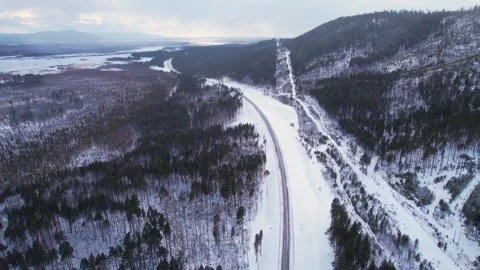 027 Winter snow road in Siberia 库存影片 166344340