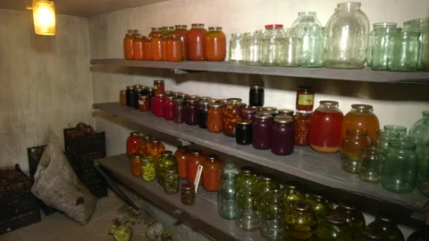 0270 Basement jars, pickles, pickles, pickled tomatoes Видео 155212228
