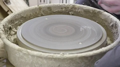 03 Ceramic Throwing - Dropping Clay on Wheel Vidéo 77759010