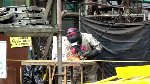 0360 EMERY WORKER Stock Footage 34244800