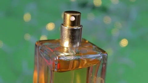 04 - Perfume - Cosmetics - Closeup - Bright sparkles - 05 Stockbeeldmateriaal 62029335