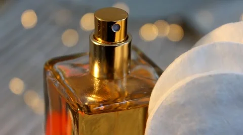 04 - Perfume - grey Background 02 Vidéo 62035674
