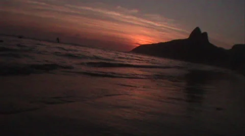 044-Rio-De-Janeiro-Sunset-Ipanema-Beach Stock Footage 29201162