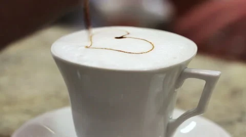 0459 Capuccino heart Video stock 42708447