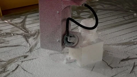 046 production of a 3d model of the head made of foam on a five-axis cnc mac Stock Footage 154897462