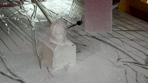 047 production of a 3d model of the head made of foam on a five-axis cnc mac Stock Footage 154897496