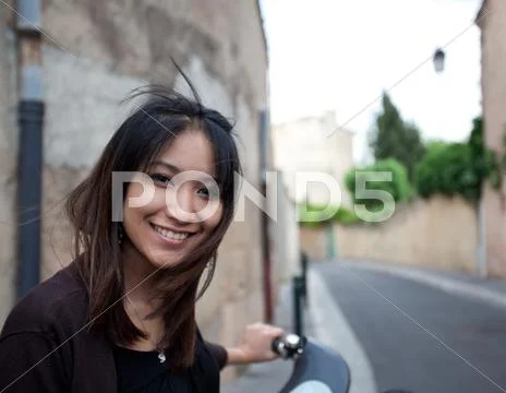  Stock Photos