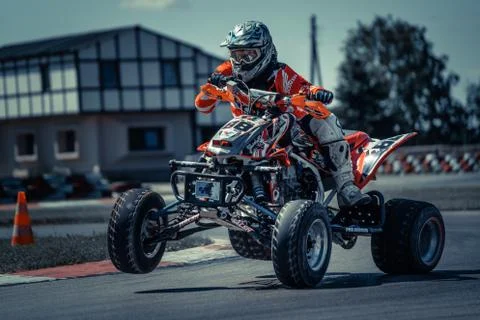 05-08-2020 Riga, Latvia: Unidentified quadrocycle rider training at racing tr Stock-Fotos