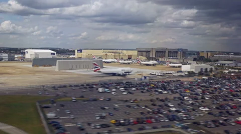 0503 Approaching London Heathrow Stock Footage 43018400