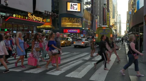 0555 Crowd in rush hour Stock Footage 43269876