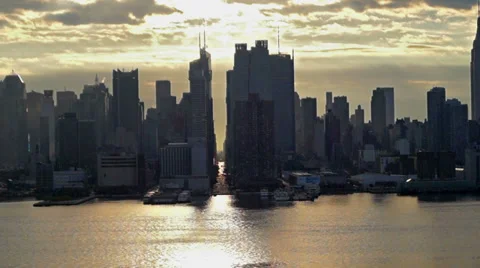0686  Manhattan, NYC Stock Footage 33717592