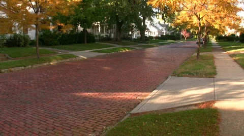 0706-A000 - Steet (Fall) - MOS Stock Footage 266183