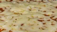 Melting Pizza Cheese Macro Time Lapse