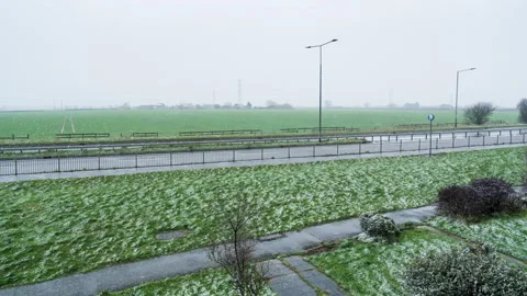 07feb21 Snow  fall time lapse video in Essex uk Stock Footage 148127871