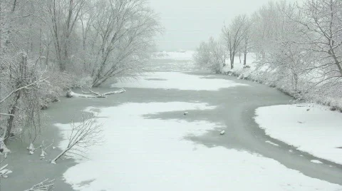 0820-05 - MOS Stock Footage 236240